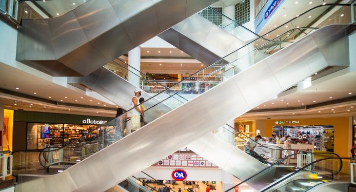 Ilha Plaza Shopping, foto adicional