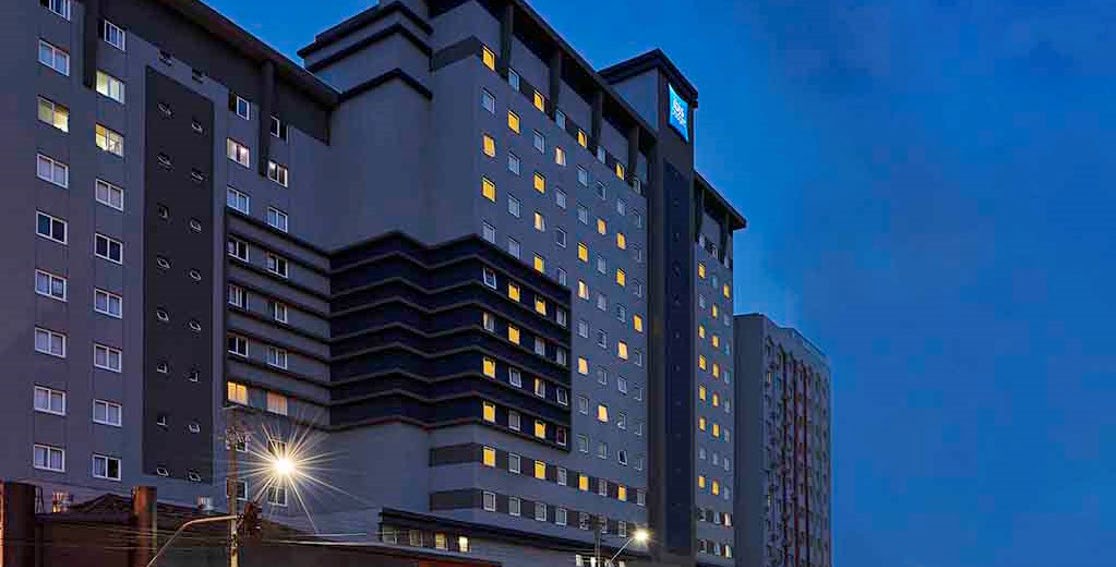 Ibis Budget Curitiba Centro